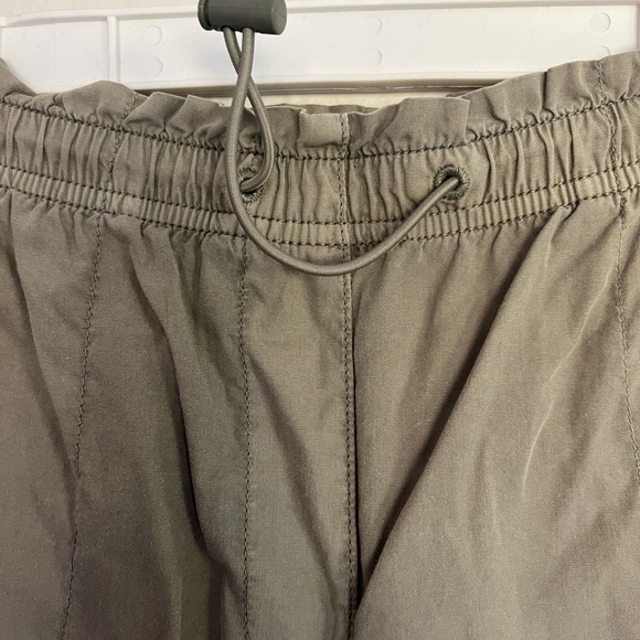 Parachute pants - Picture 9 of 9